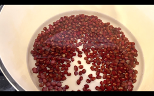 Cook azuki beans again for 1hr